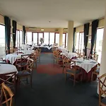 La Baia Ξενοδοχείο Μπάρι