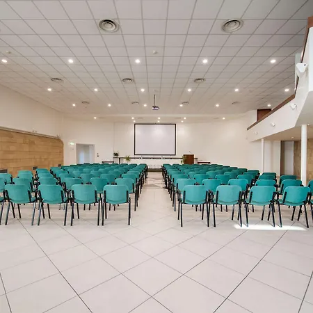 La Baia فندق باري