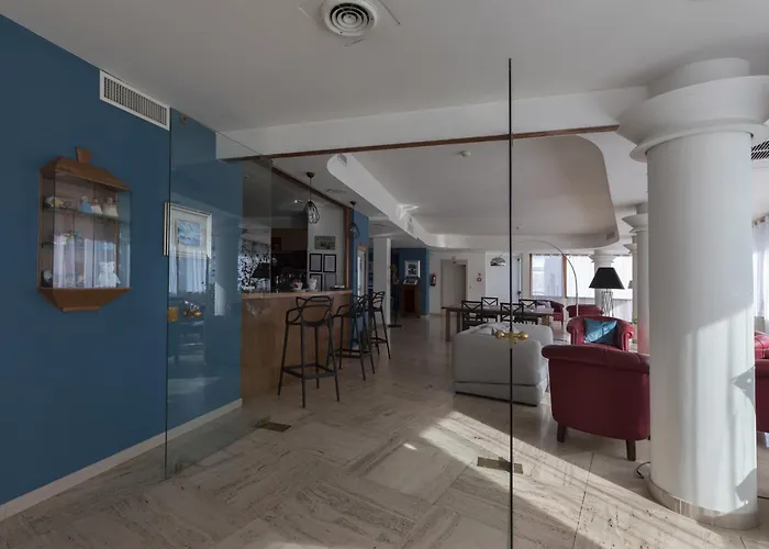 La Baia Hotel